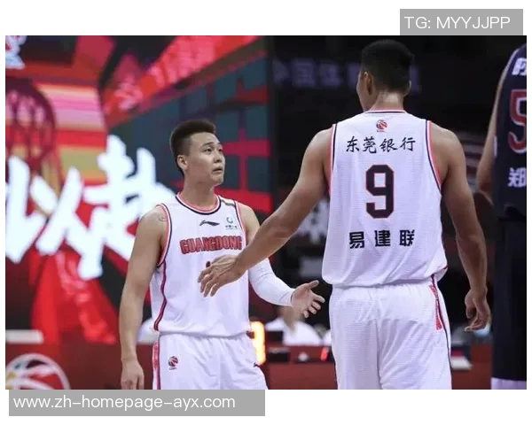 托鲁卡与瓜达拉激战正酣谁能在这场较量中笑到最后